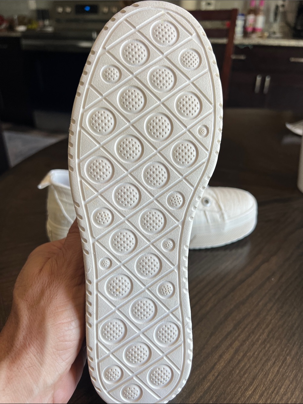 Casual Slip-On Platform Sneakers in Cream - Picture 2 of 5
